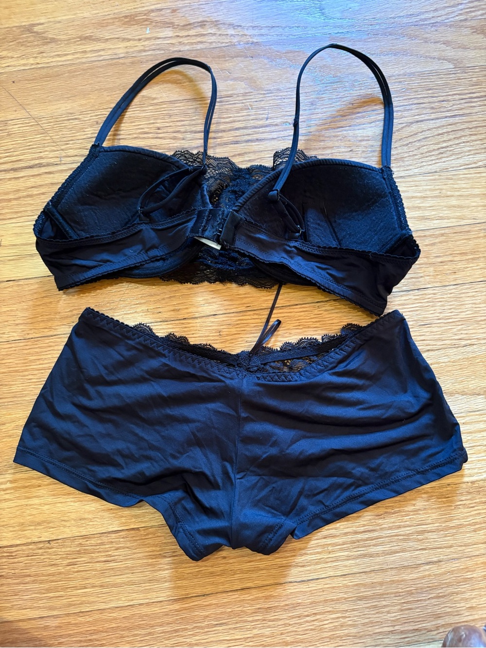 NWOT Black Lace-Trim adjustable  cheeky Boyshort Set - Women Intimates